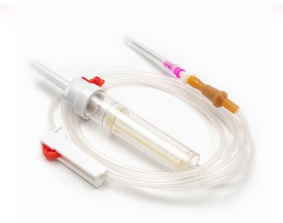 Как детали конструкции набора для переливания крови напрямую влияют на качество переливания?